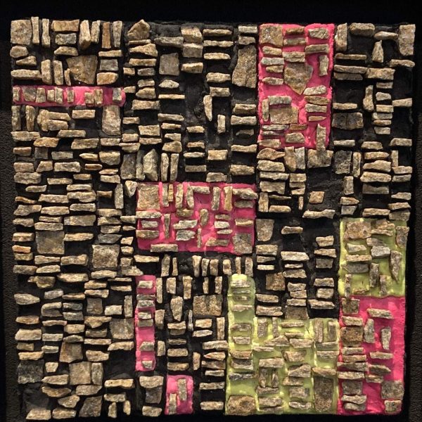 micaschiste et mortiers teintés sur bois,mosaïque,anne-cécile lopez,galerie résonances,le tréport